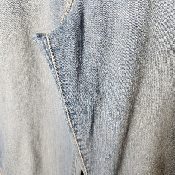 Levi's Womens 414 Relaxed Straight Light Wash Jeans-Size 31 - Picture 5 of 8